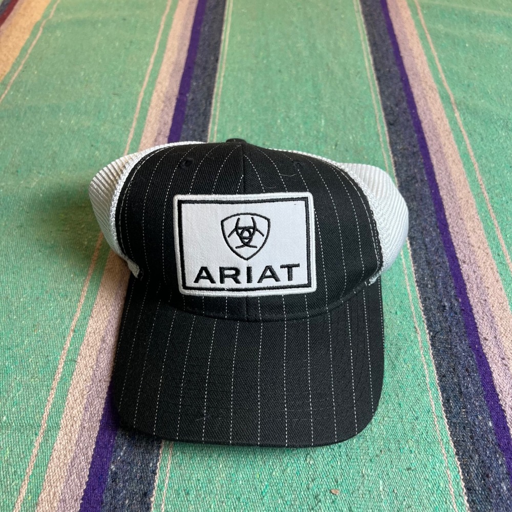 Ariat Trucker Hat Mens OSFM Black Pinstripe Mesh Snapback Logo Patch Cap